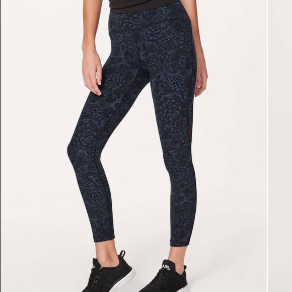 Train times 7/8 Lululemon leggings